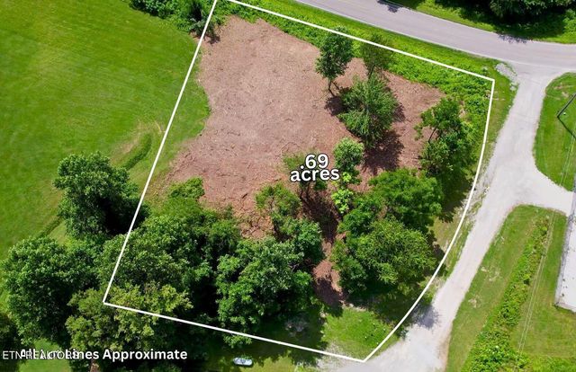 Grantsboro Rd, Lafollette, TN 37766