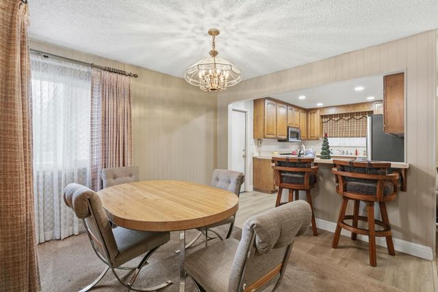 8945 Rosewood Dr, Sacramento, CA 95826