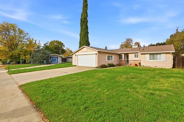 8945 Rosewood Dr, Sacramento, CA 95826
