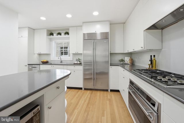 4135 YUMA ST NW, Washington, DC 20016