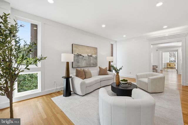 4135 YUMA ST NW, Washington, DC 20016