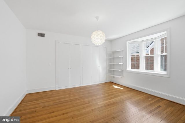 4135 YUMA ST NW, Washington, DC 20016