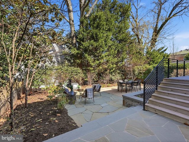 4135 YUMA ST NW, Washington, DC 20016