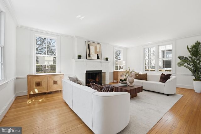 4135 YUMA ST NW, Washington, DC 20016