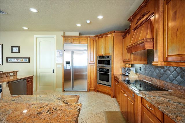 306 HARBOR DRIVE, Indian Rocks Beach, FL 33785