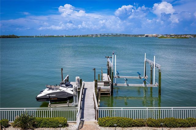 306 HARBOR DRIVE, Indian Rocks Beach, FL 33785