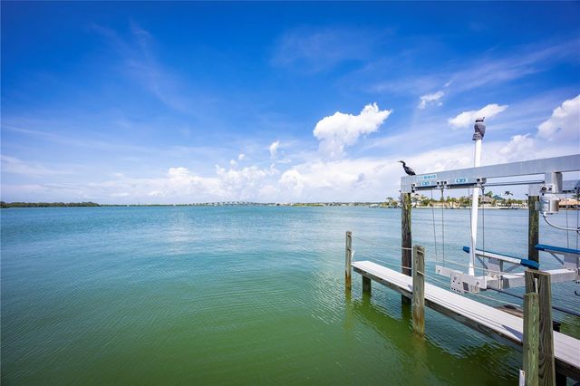 306 HARBOR DRIVE, Indian Rocks Beach, FL 33785