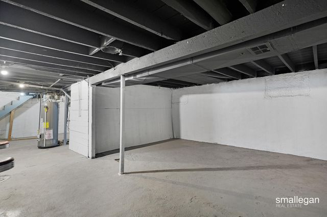 2109 Hoyt Street, Muskegon Heights City, MI 49444