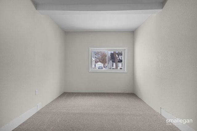 2109 Hoyt Street, Muskegon Heights City, MI 49444