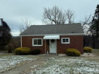 116 Delrose Dr, Liberty Boro, PA 15133