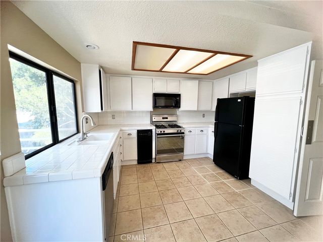 27790 Gleneagles, Mission Viejo, CA 92692