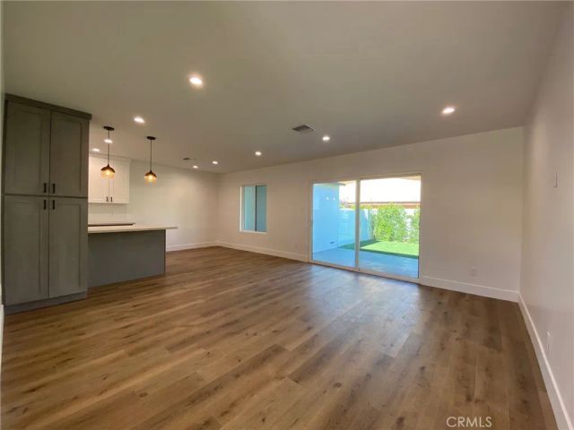 8045 Darby, Reseda, CA 91335