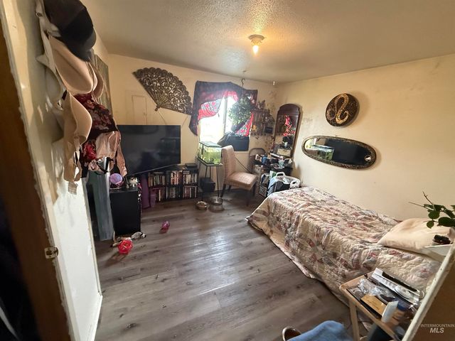 766 SE 4th Street, Ontario, OR 97914