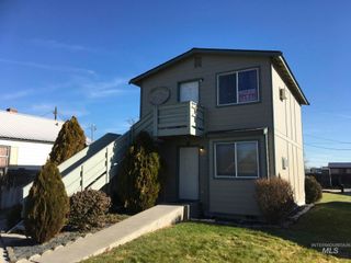 766 SE 4th Street, Ontario, OR 97914