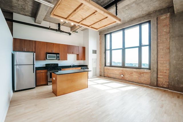 320 E 21ST Street 807, Chicago, IL 60616