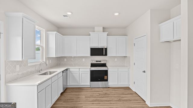 81B Lavendar Lane, Perry, GA 31069
