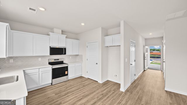 81B Lavendar Lane, Perry, GA 31069