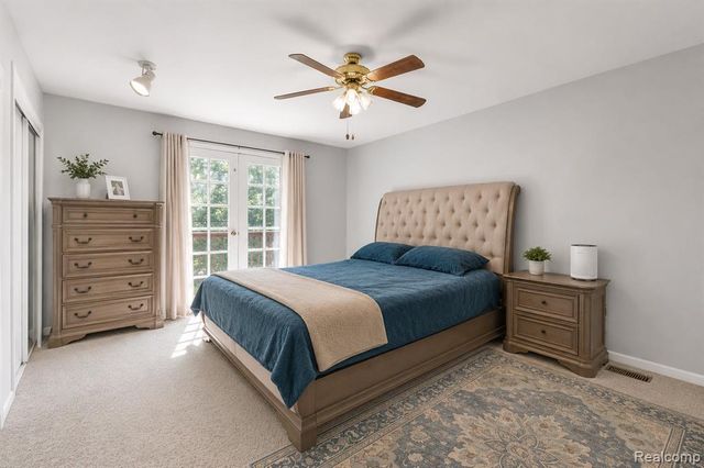 18823 Millar Road, Clinton Township, MI 48036