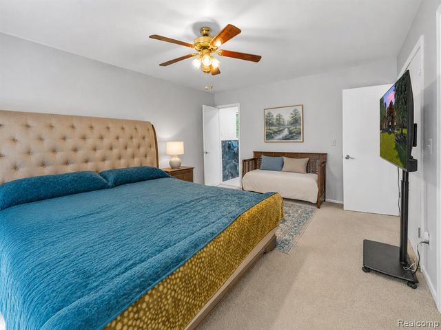 18823 Millar Road, Clinton Township, MI 48036