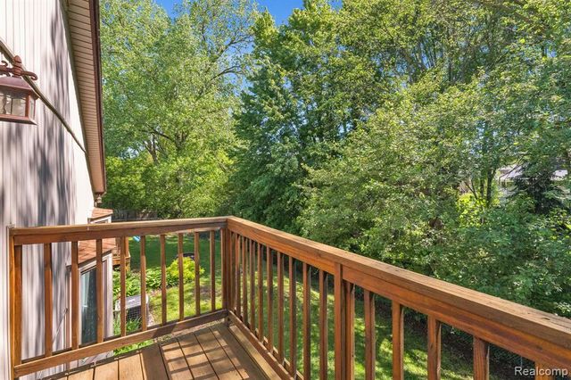18823 Millar Road, Clinton Township, MI 48036