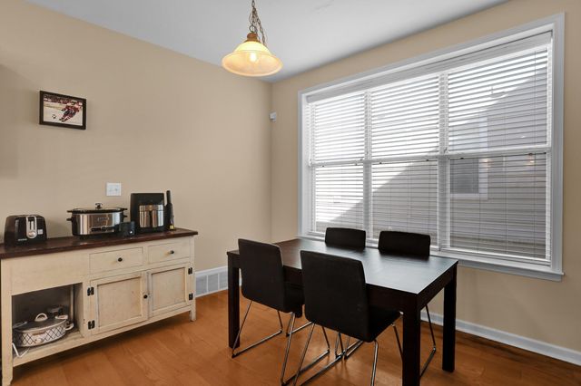 1379 ISLAND TOWN DR, Memphis, TN 38103