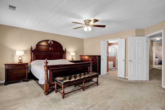 1379 ISLAND TOWN DR, Memphis, TN 38103