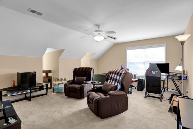 1379 ISLAND TOWN DR, Memphis, TN 38103