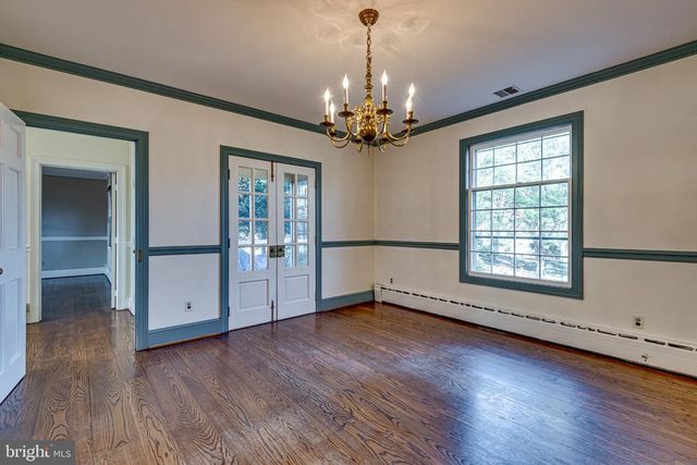 901 JANNEYS LN, Alexandria, VA 22302