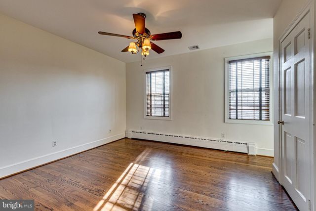 901 JANNEYS LN, Alexandria, VA 22302
