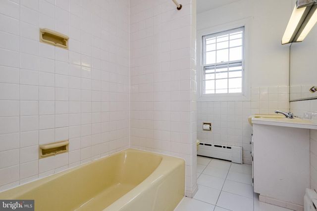901 JANNEYS LN, Alexandria, VA 22302