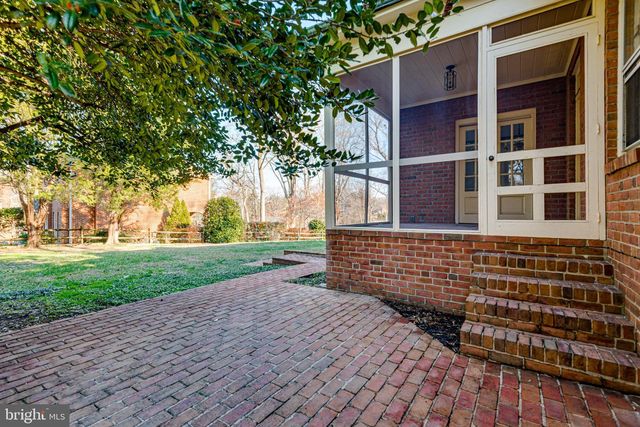 901 JANNEYS LN, Alexandria, VA 22302