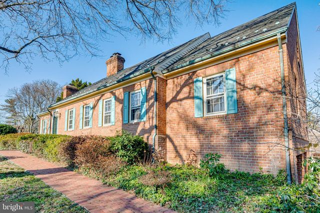 901 JANNEYS LN, Alexandria, VA 22302