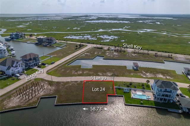 5 Largo, Hitchcock, TX 77563