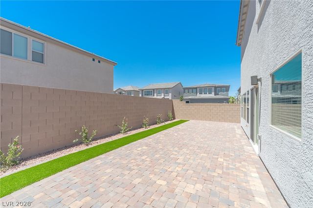5733 Tioga Way, Las Vegas, NV 89113