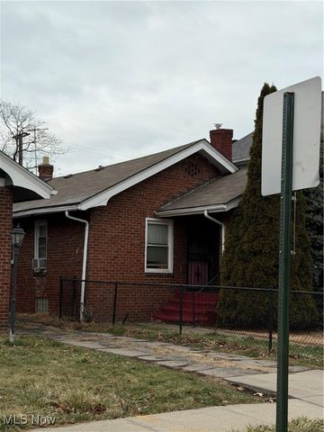 422 E 147th, Cleveland, OH 44110