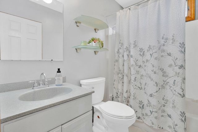 1542 S Branch Pkwy, Springfield, MA 01129