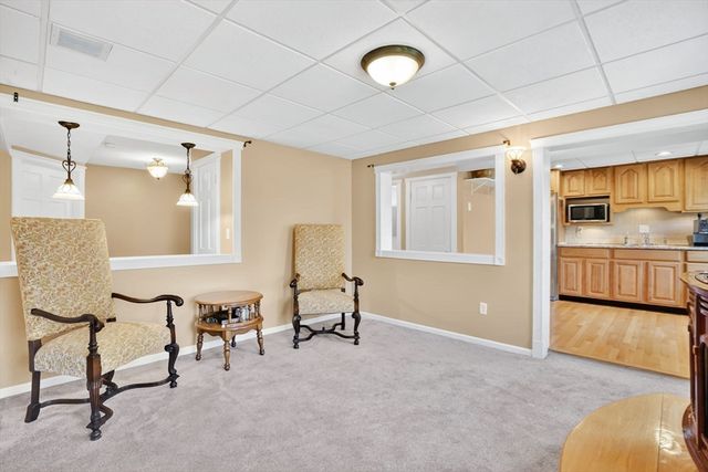 1542 S Branch Pkwy, Springfield, MA 01129