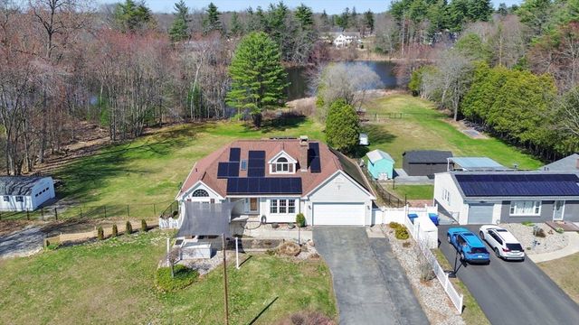 1542 S Branch Pkwy, Springfield, MA 01129