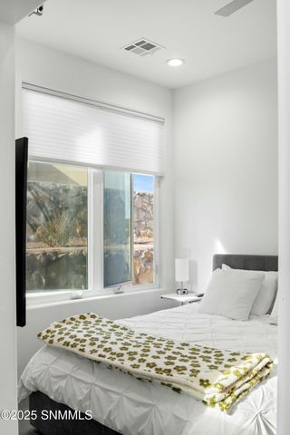 1675 Stonegate Lane, Las Cruces, NM 88007