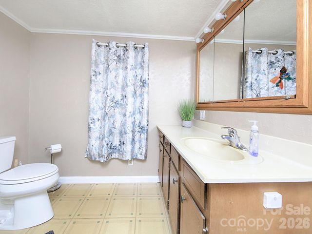 134 Lynns Lane, Statesville, NC 28677