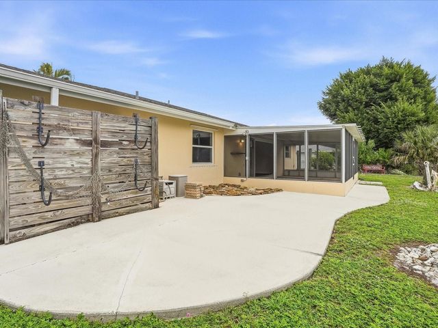 235 POMPANO TERRACE, Punta Gorda, FL 33950