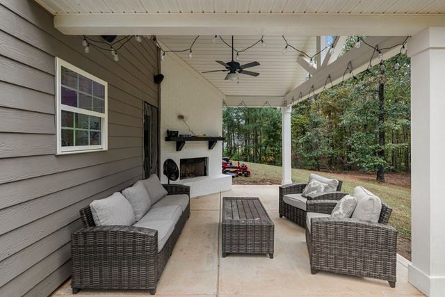 84 Dunley Court, Ellerslie, GA 31807