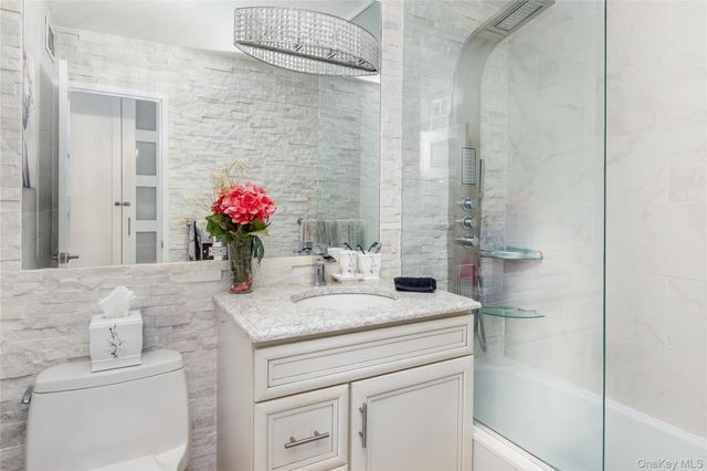 3333 Henry Hudson Parkway 20D, Bronx, NY 10463