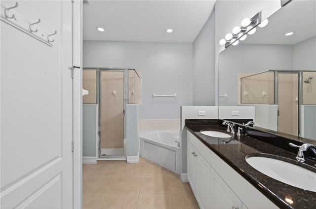 1915 Bridgepointe Circle 41, Vero Beach, FL 32967