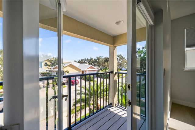 1915 Bridgepointe Circle 41, Vero Beach, FL 32967