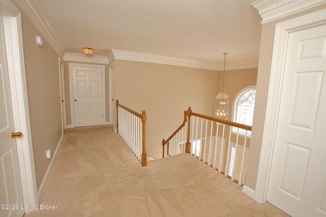 702 Lake Forest Pkwy, Louisville, KY 40245