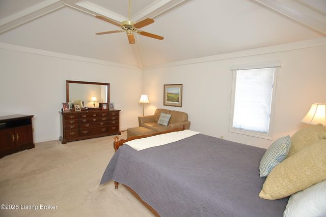 702 Lake Forest Pkwy, Louisville, KY 40245