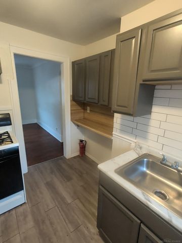 24320 Flower Drive, Eastpointe, MI 48021