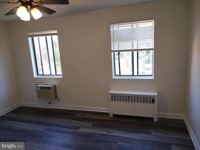 4715 1ST ST SW, Washington, DC 20032