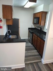 4715 1ST ST SW, Washington, DC 20032